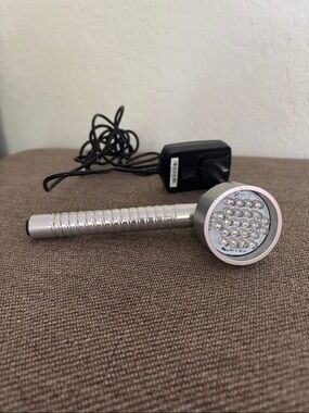 Baby Quasar MD LED Handheld Red Light with Charger